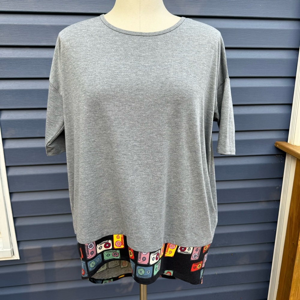 EUC LuLaRoe Irma dipped print cassette tapes Tunic Top Shirt Short Sleeve Medium